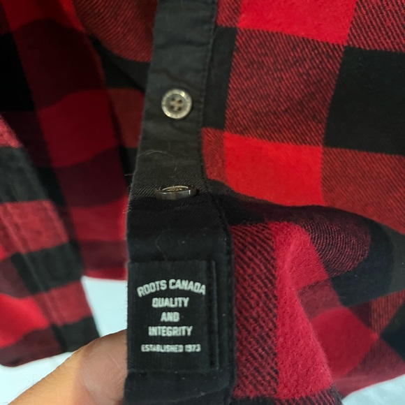Red Checkered Plaid Button Up Roots Flannel - Picture 3 of 4